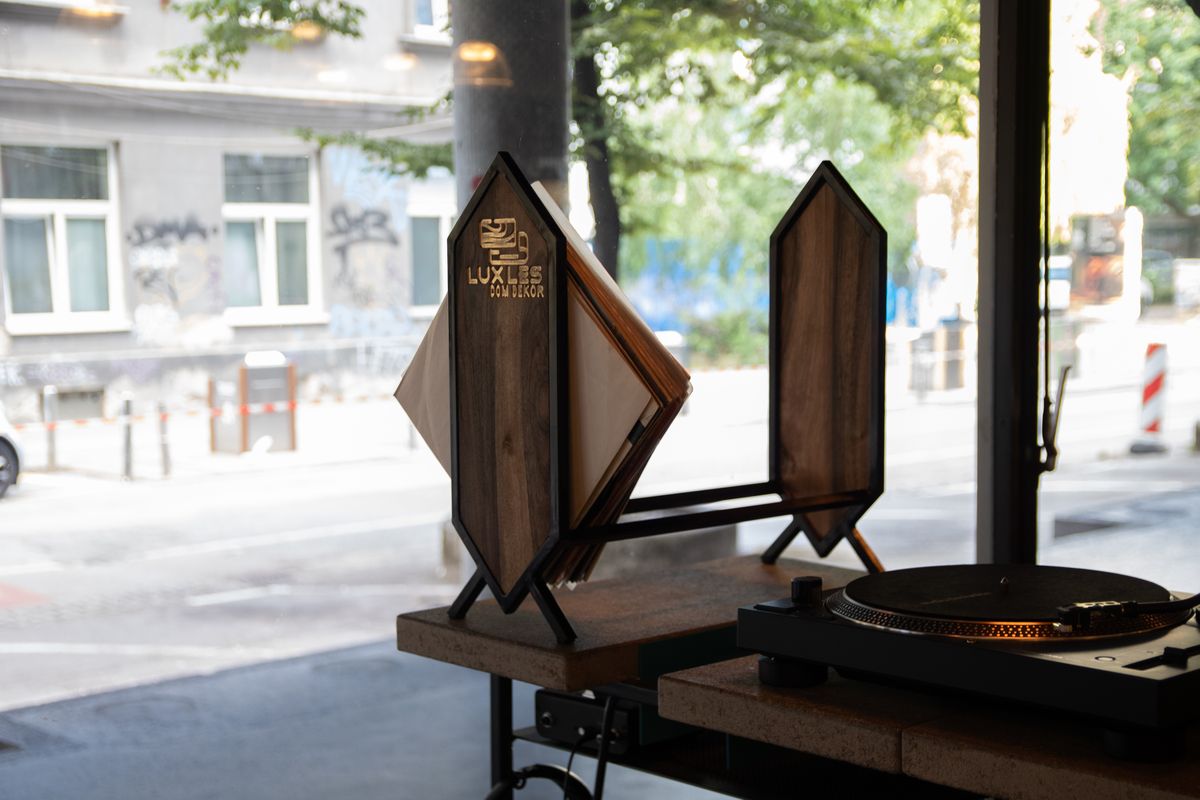 Vinyl Record Holder